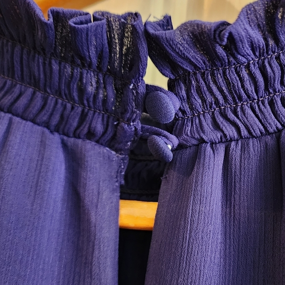 Ann Taylor factory royal blue 3/4 sleeve blouse, high neck, peek-a-boo, sz M - Picture 2 of 7